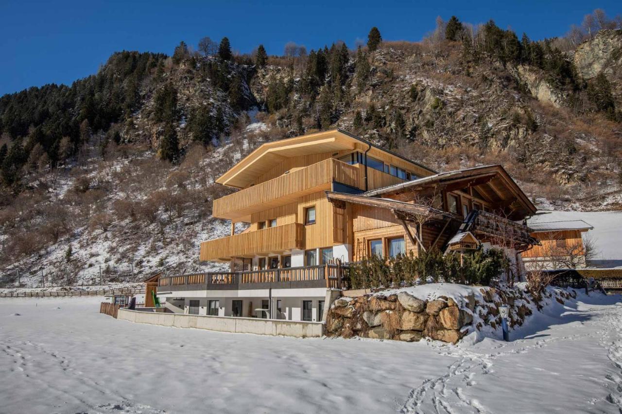 Gastehaus Haus Barbara Apartamento Neustift im Stubaital Exterior foto